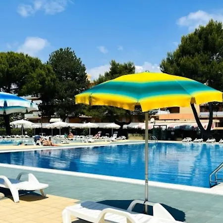 Poolside Serenity-beahost Bibione